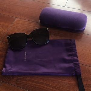 GUCCI SUNGLASSES